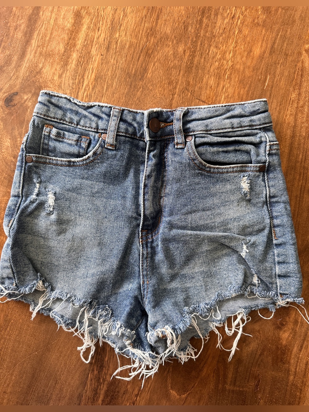 RSQ Girls Distressed Frayed Denim Shorts Size 14 Light Wash -B